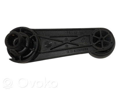 Ручка для открывания окна