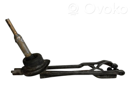 Switching mechanism (sliding mechanism)