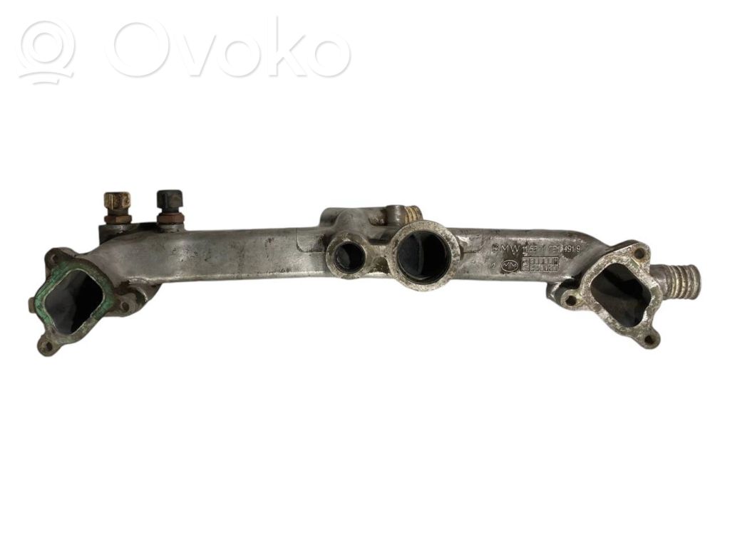 Cita veida dzinēja nodalījuma detaļa