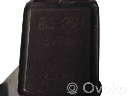 Augstuma sensors (priekšējo lukturu)
