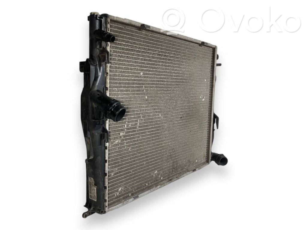 Coolant radiator