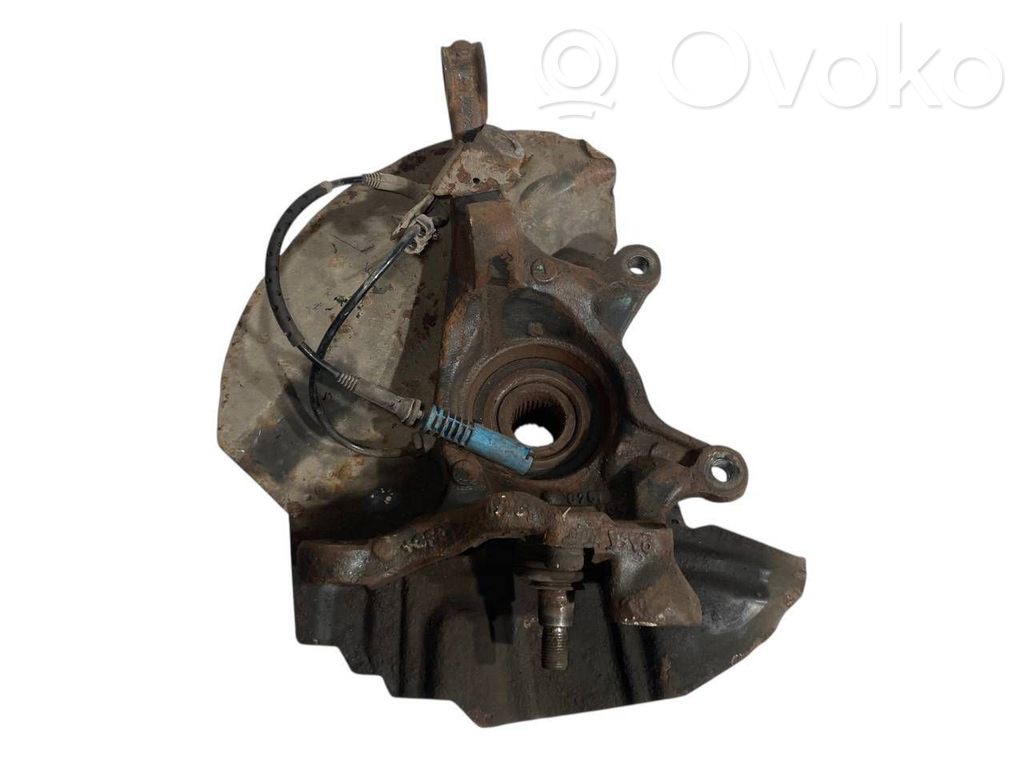 Priekšējā riteņa rumbas vārpstas šarnīrs (stupica, capfa)