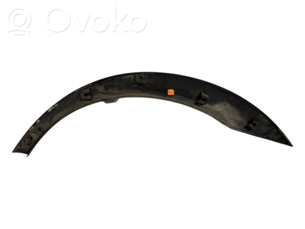 Aizmugurējā spārna uzlika / moldings