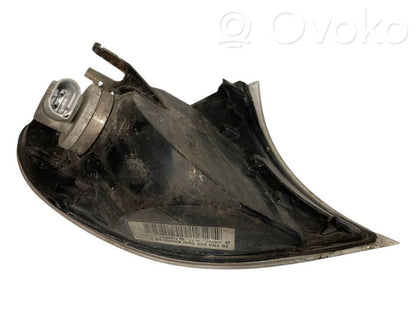 Priekšējais pagrieziena lukturis