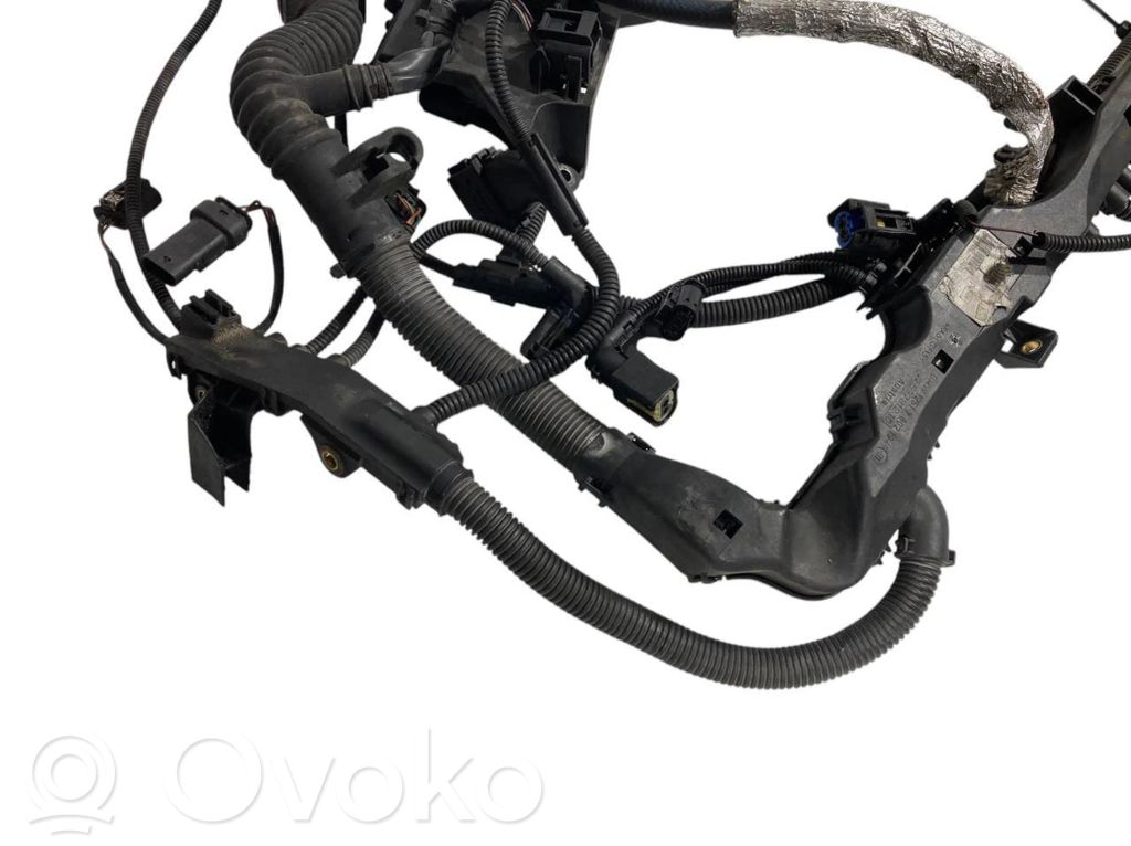 Dzinēja vadu instalācija