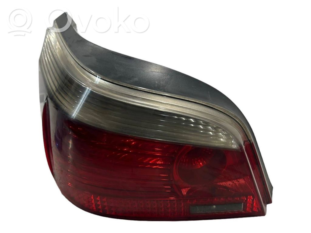 Taillight in the body