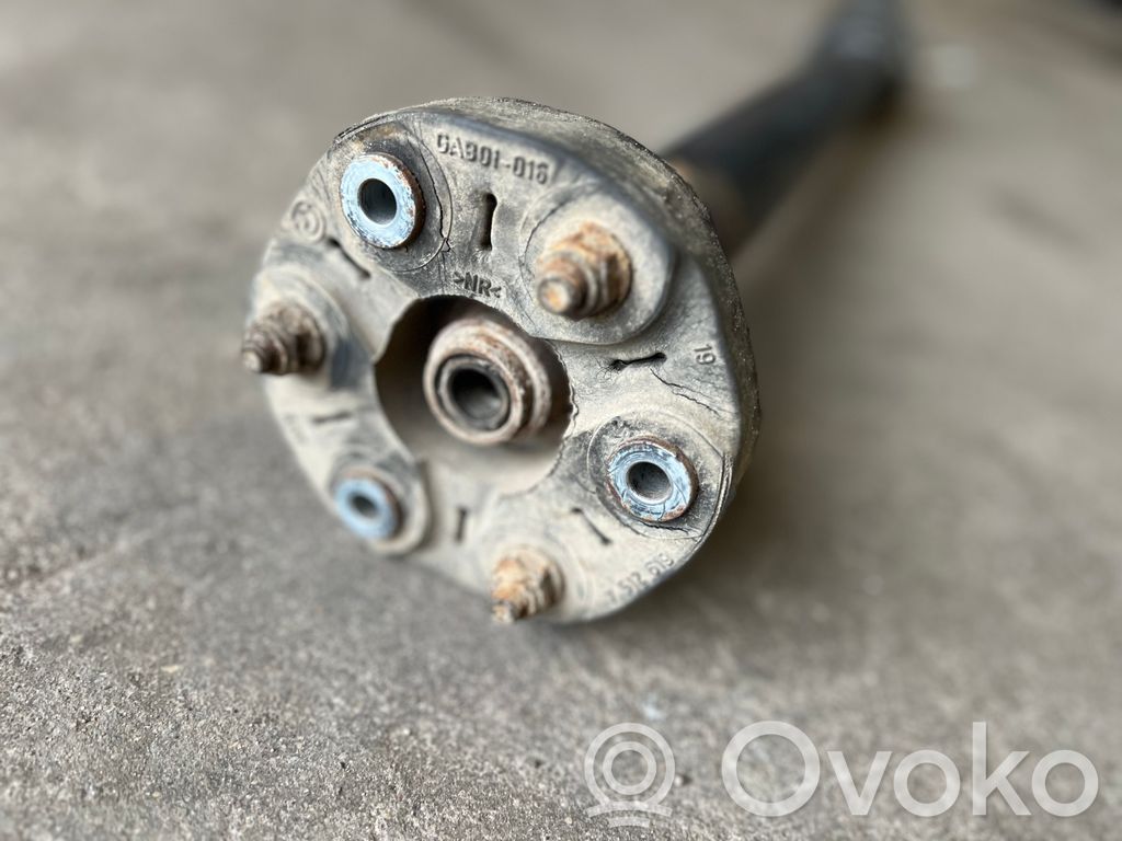 Aizmugurējais kardāns