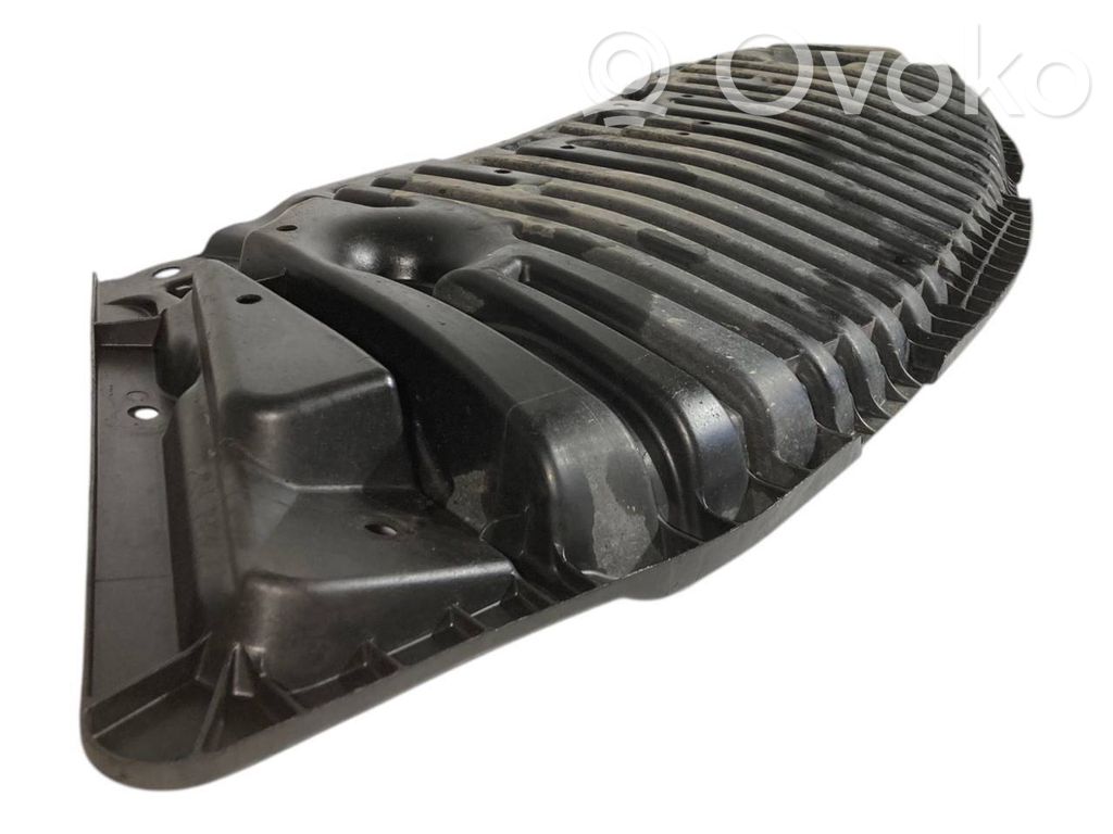 Bampera apakšas aizsargs