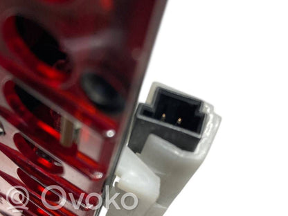 Papildu bremžu signāla lukturis