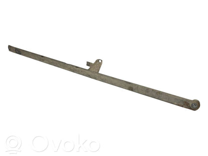 Aizmugurējais statņa stienis