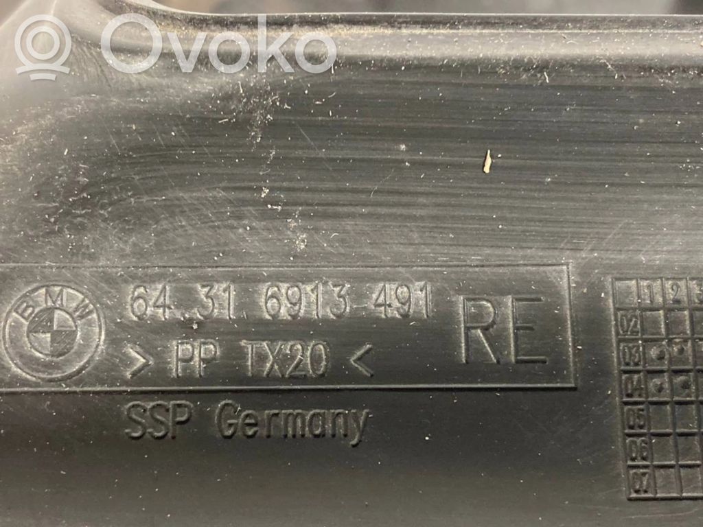 Gaisa mikrofiltra gaisvada daļa