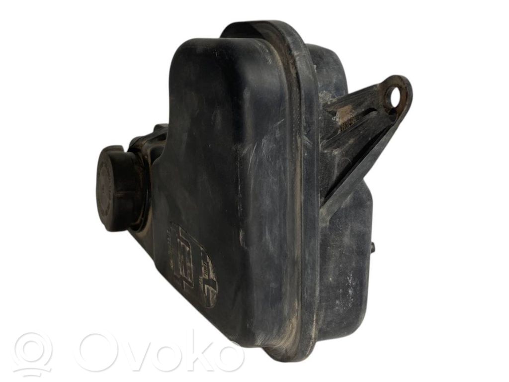 Coolant expansion tank