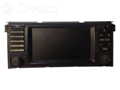 Radio / CD/DVD atskaņotājs / navigācija