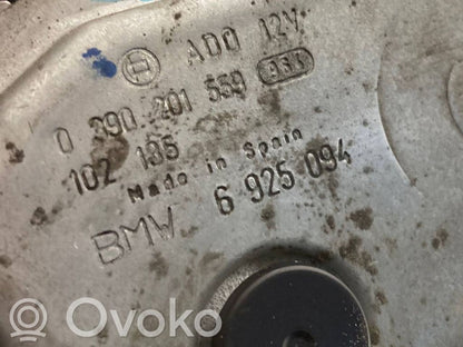 Мотор стеклоочистителя заднего стекла