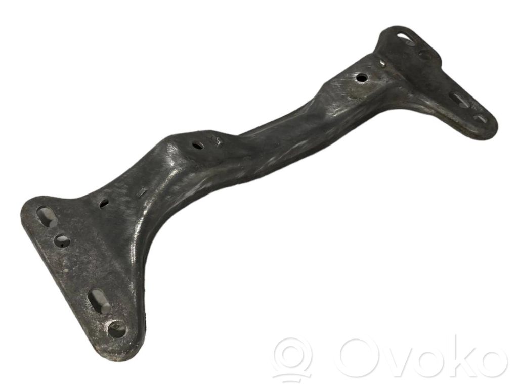 Transmission mounting bracket