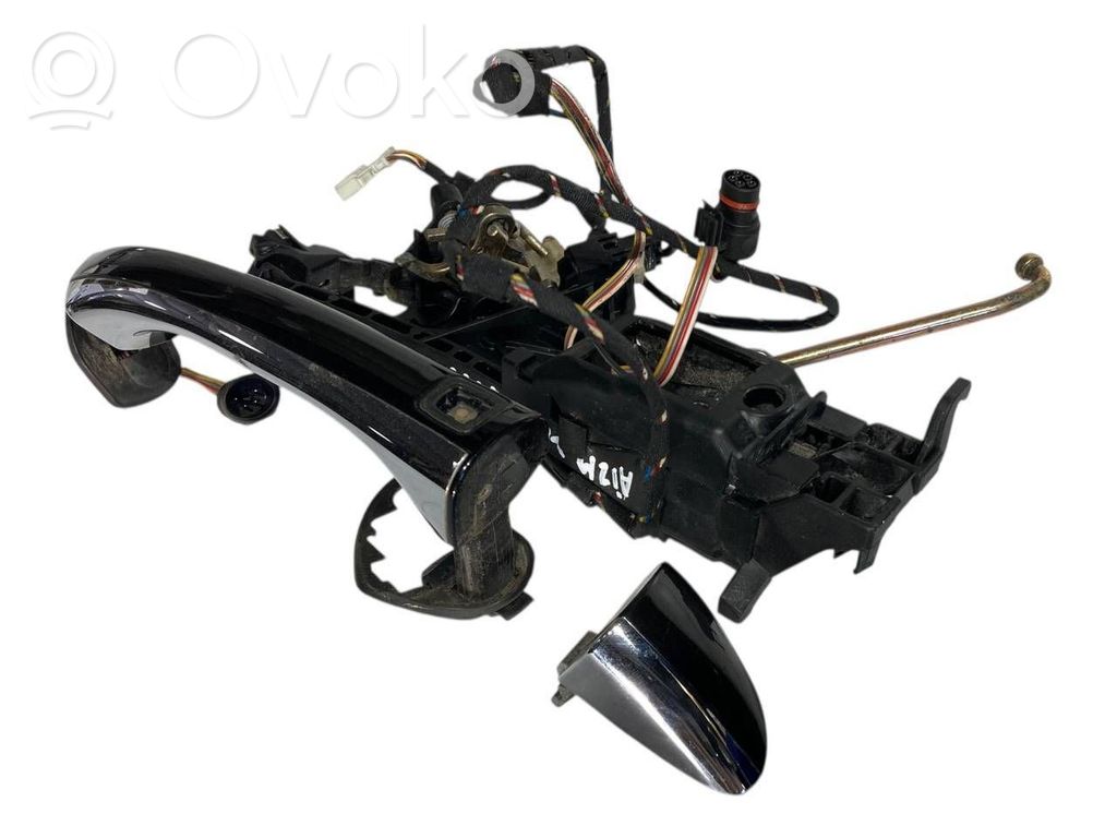 External opening handle