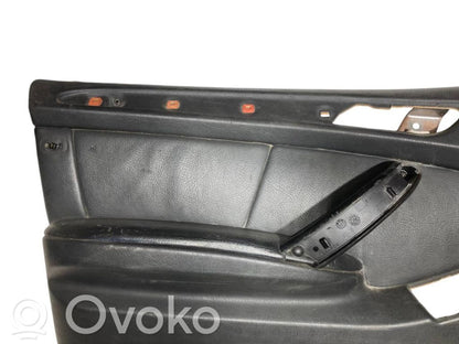 Priekšējo durvju apdare