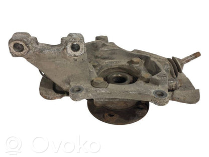 Priekšējā riteņa rumbas vārpstas šarnīrs (stupica, capfa)