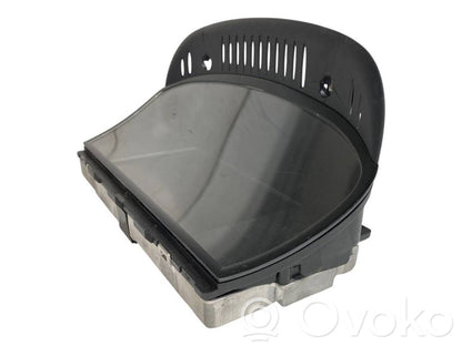 Ekrāns / displejs / mazais ekrāns