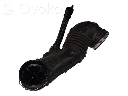 Šļūtene (-es) / caurule (-es)