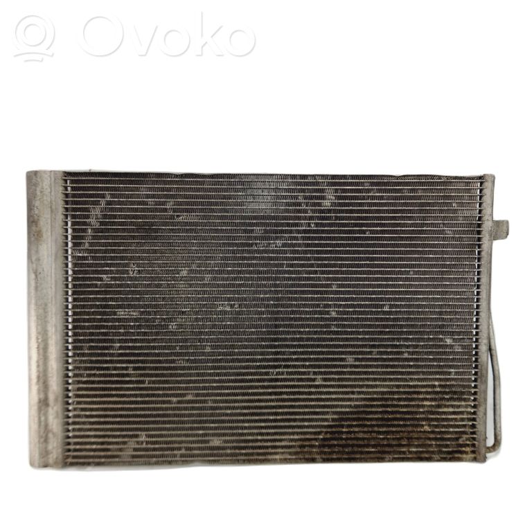 Gaisa kondicioniera dzeses radiators