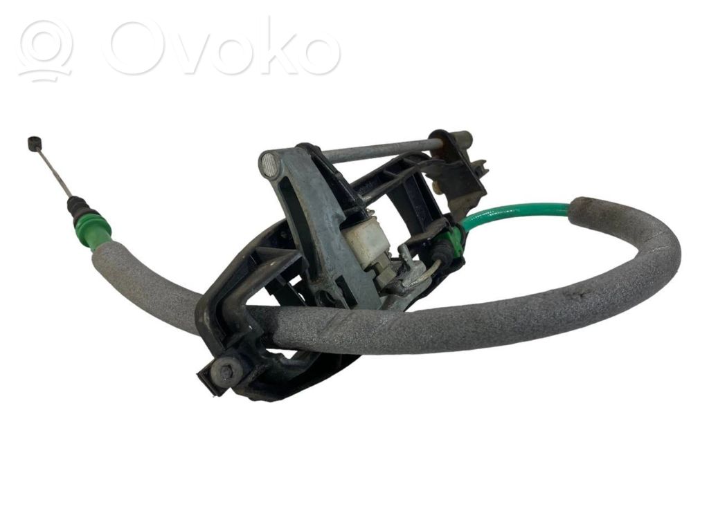 Holder/bracket for external opening handle at the front