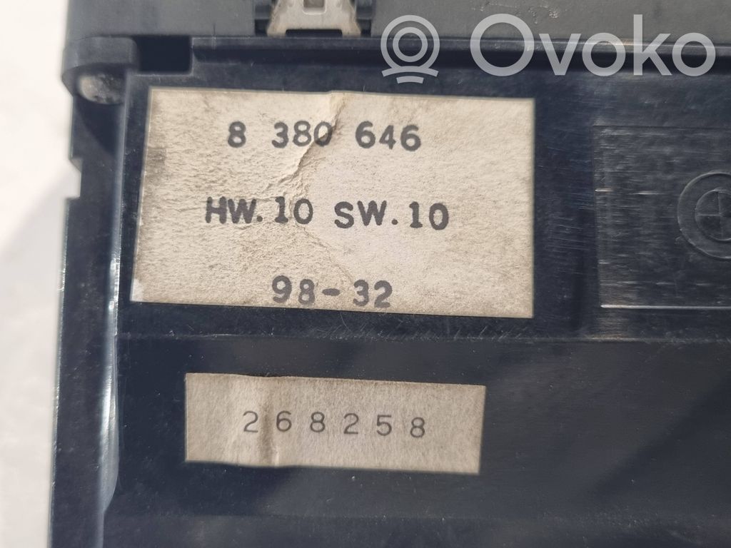 Window lift control switch(es)