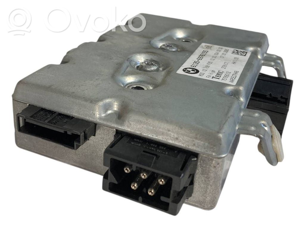 Durvju vadības bloks