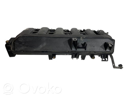 Впускной коллектор