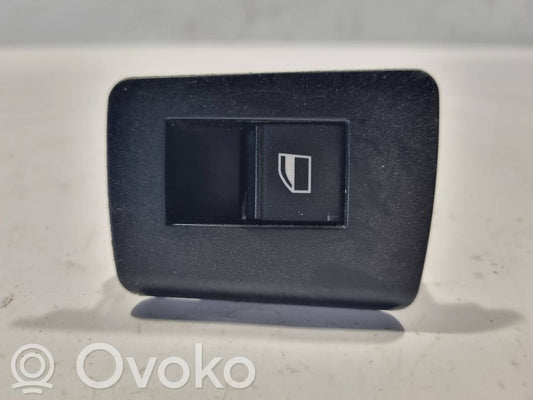 Power window switch