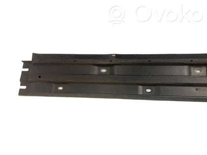 Side underbody protection