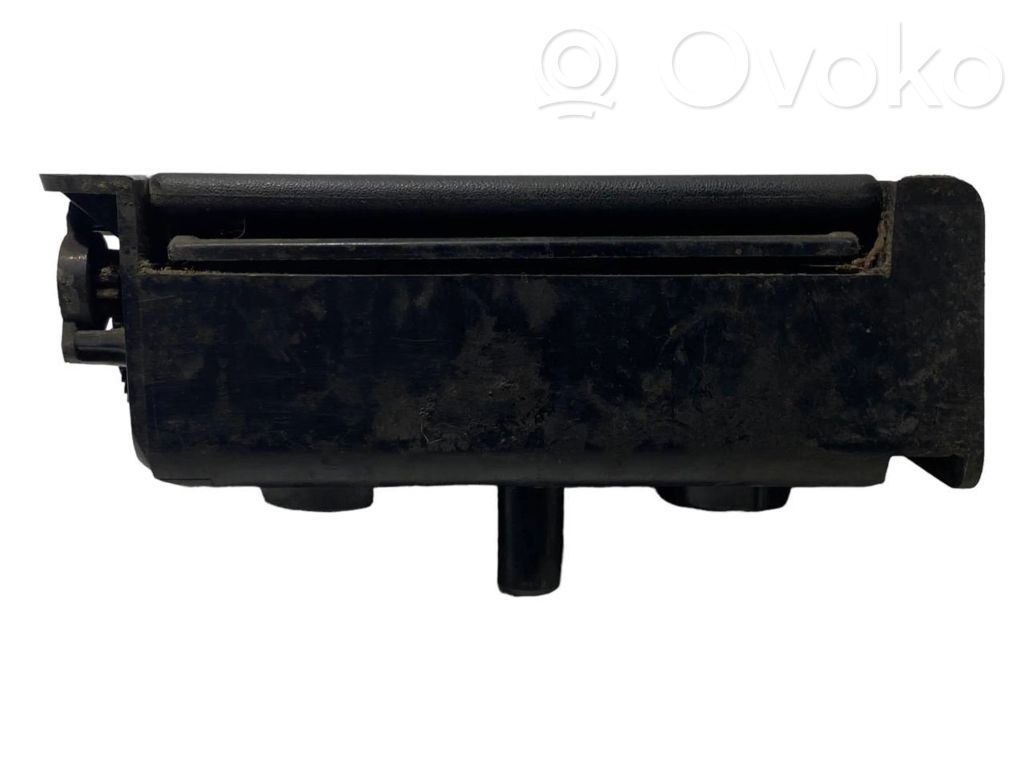 Ashtray (front)