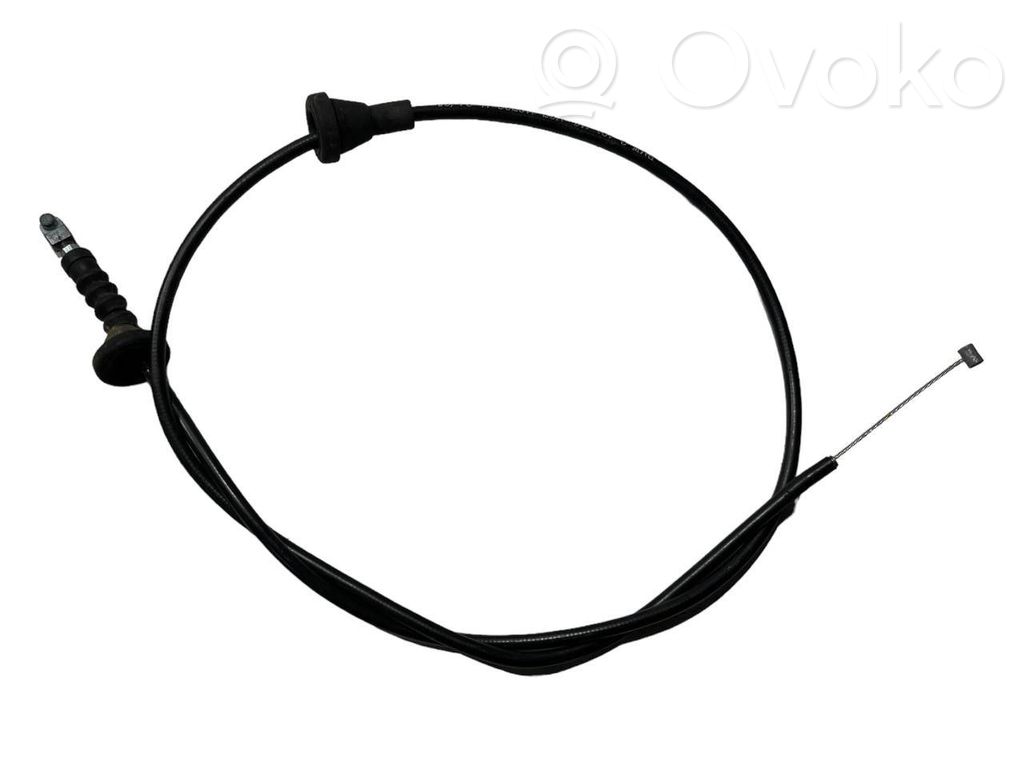 Dzinēja pārsega slēdzenes trosīte