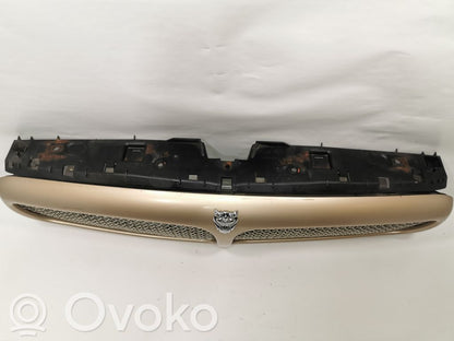 Priekšējais režģis