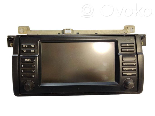 Radio / CD/DVD atskaņotājs / navigācija