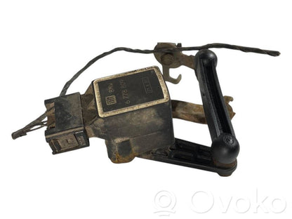 Augstuma sensors (priekšējo lukturu)