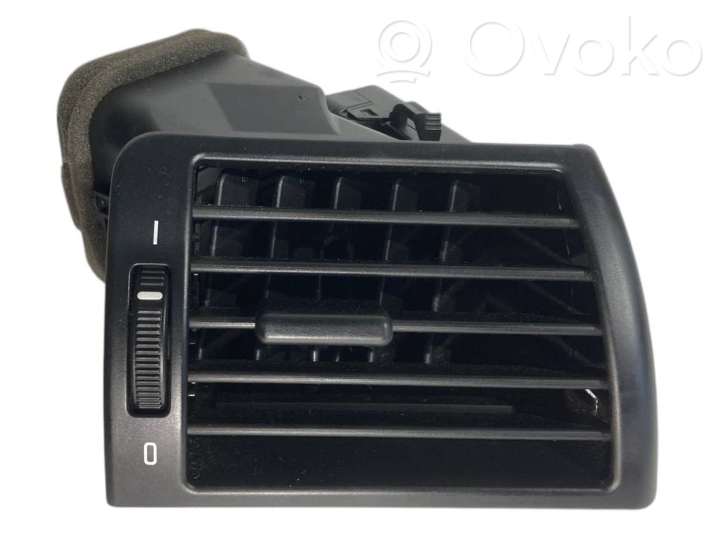 Side air grille