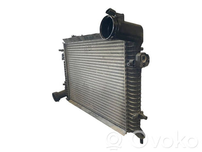 Starpdzesētāja radiators