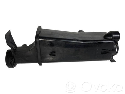 Расширительный бачок охлаждающей жидкости