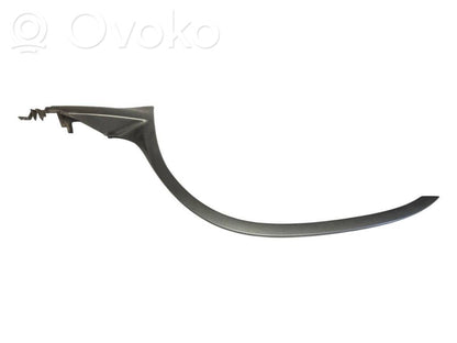 Front arch trim