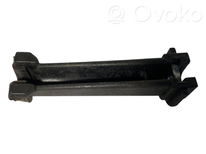 Holder/bracket for external opening handle at the back