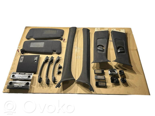 Другая часть интерьера