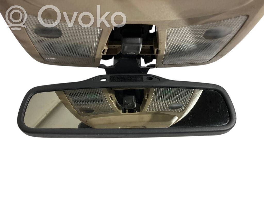 Atpakaļskata spogulis (salonā)