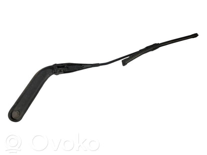 Windshield wiper arm