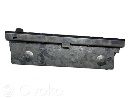 Radio / CD/DVD player / navigation