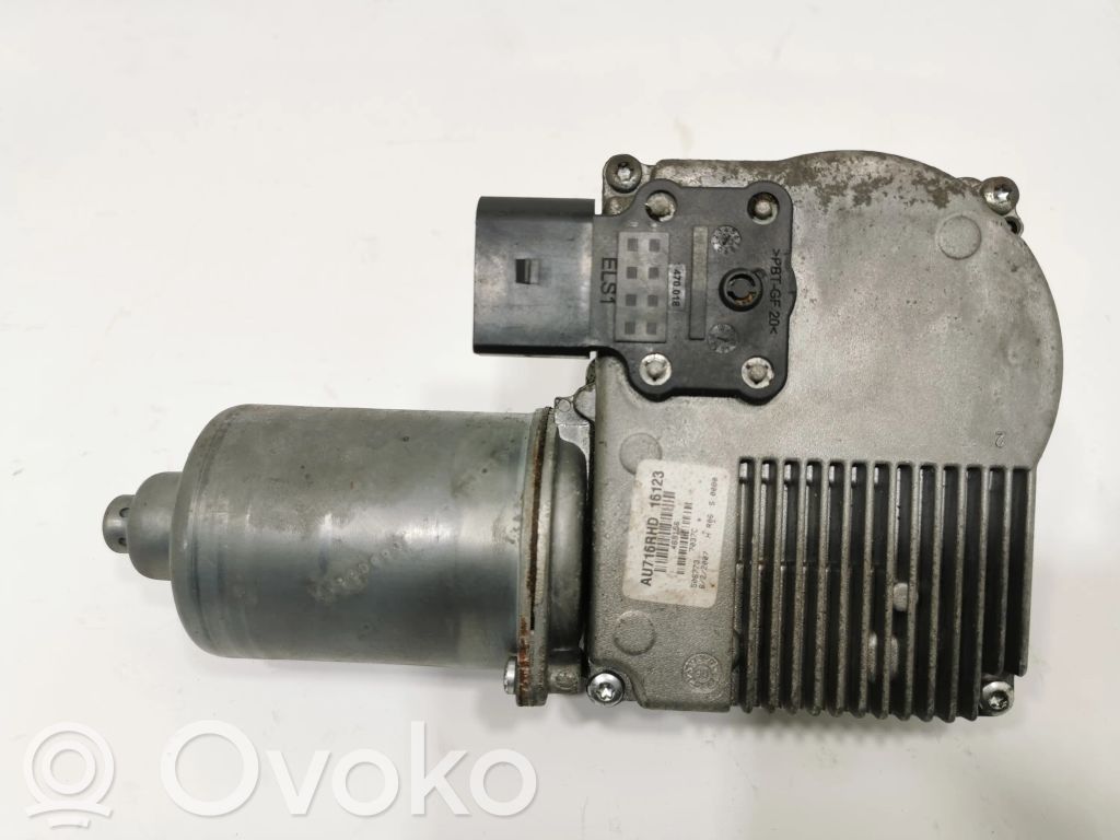 Stikla tīrītāja motoriņš