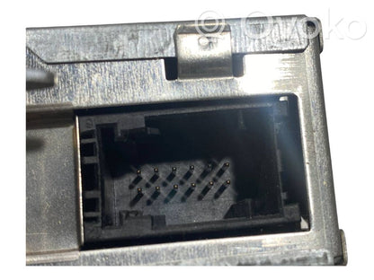 Radio / CD/DVD player / navigation