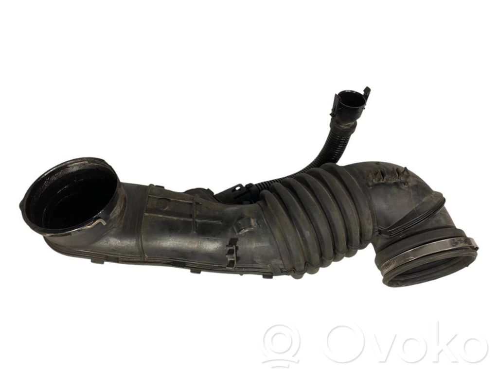 Šļūtene (-es) / caurule (-es)