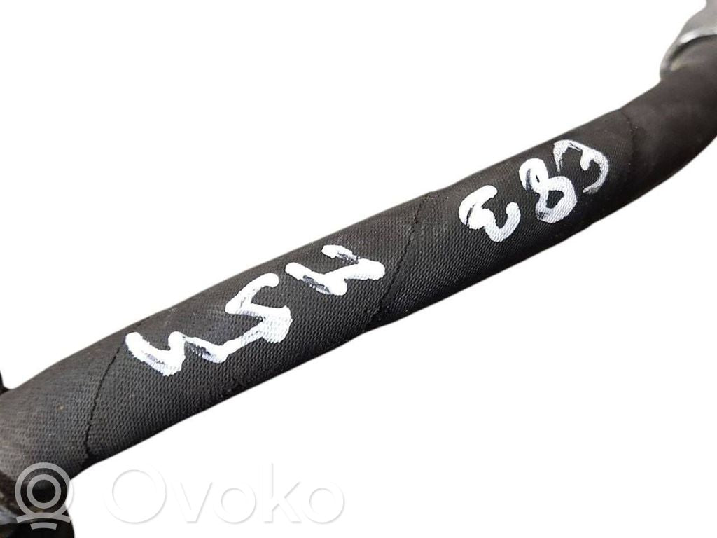 Gaisa kondicioniera caurulīte (-es) / šļūtene (-es)