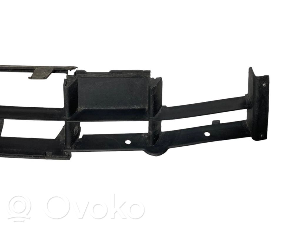 Lower grille (three-piece)